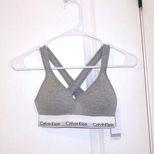 NWT Calvin Klein Modern Cotton Padded Bralette in Gray, size S
